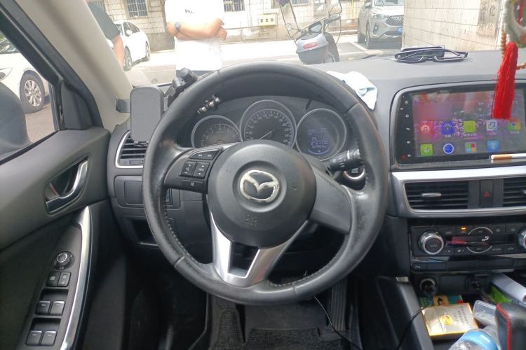 Used Mazda CX-5 2015 2.0L Automatic Two-Wheel Drive Urban Version Steering Wheel