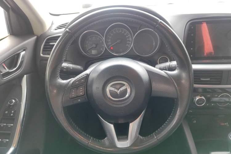 Used Mazda CX-5 2015 2.0L Automatic Two-Wheel Drive Urban Version Steering Wheel