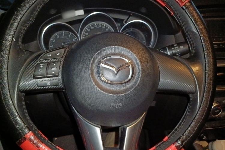 Used Mazda CX-5 2015 2.0L Automatic Two-Wheel Drive Urban Version Steering Wheel