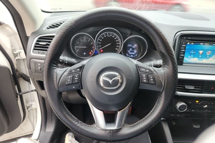 Used Mazda CX-5 2015 2.0L Automatic 4x4 Luxury Edition Steering Wheel