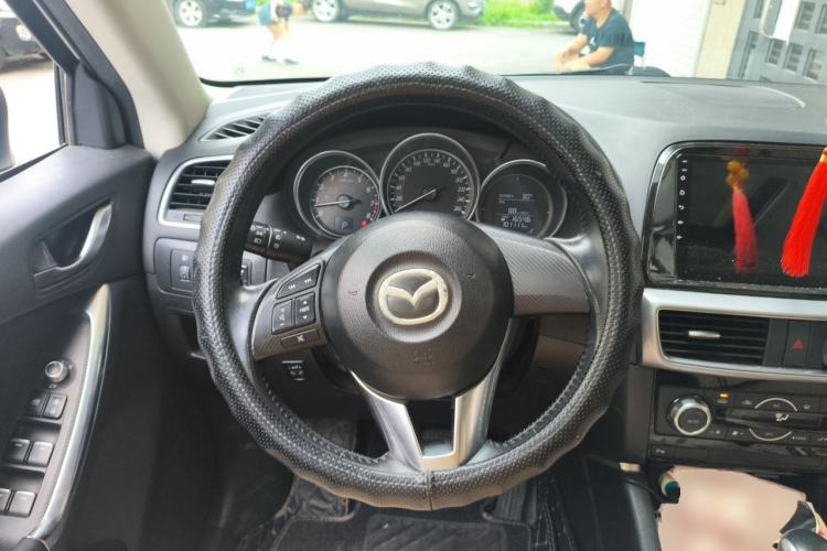 Used Mazda CX-5 2015 2.0L Automatic Two-Wheel Drive Urban Version Steering Wheel