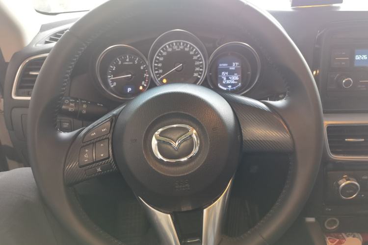 Used Mazda CX-5 2015 2.0L Automatic Two-Wheel Drive Urban Version Steering Wheel