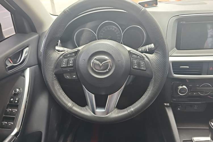 Used Mazda CX-5 2015 2.0L Automatic Two-Wheel Drive Urban Version Steering Wheel