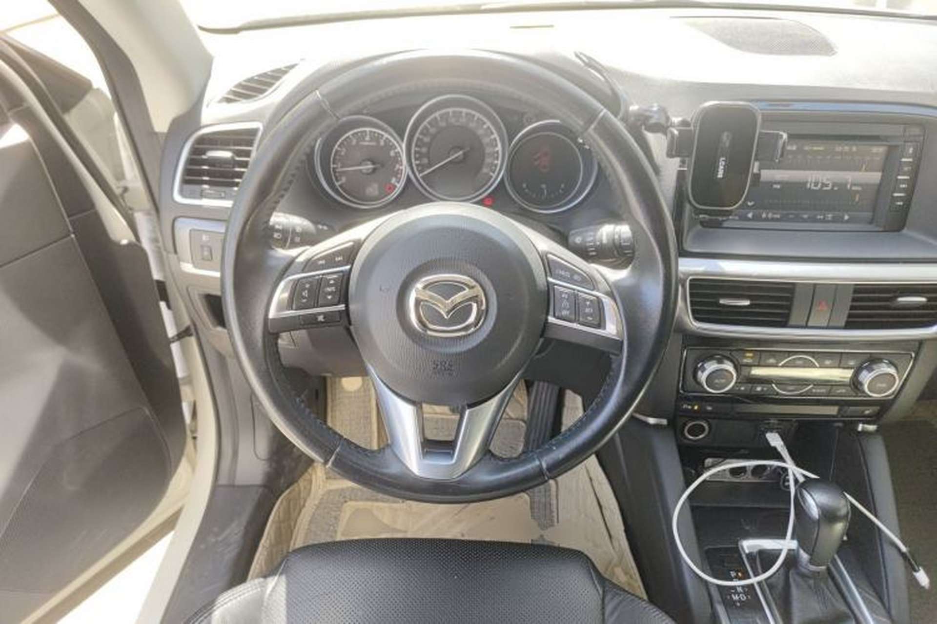 Used Mazda CX-5 2015 2.5L Automatic 4x4 Prestige Edition Steering Wheel