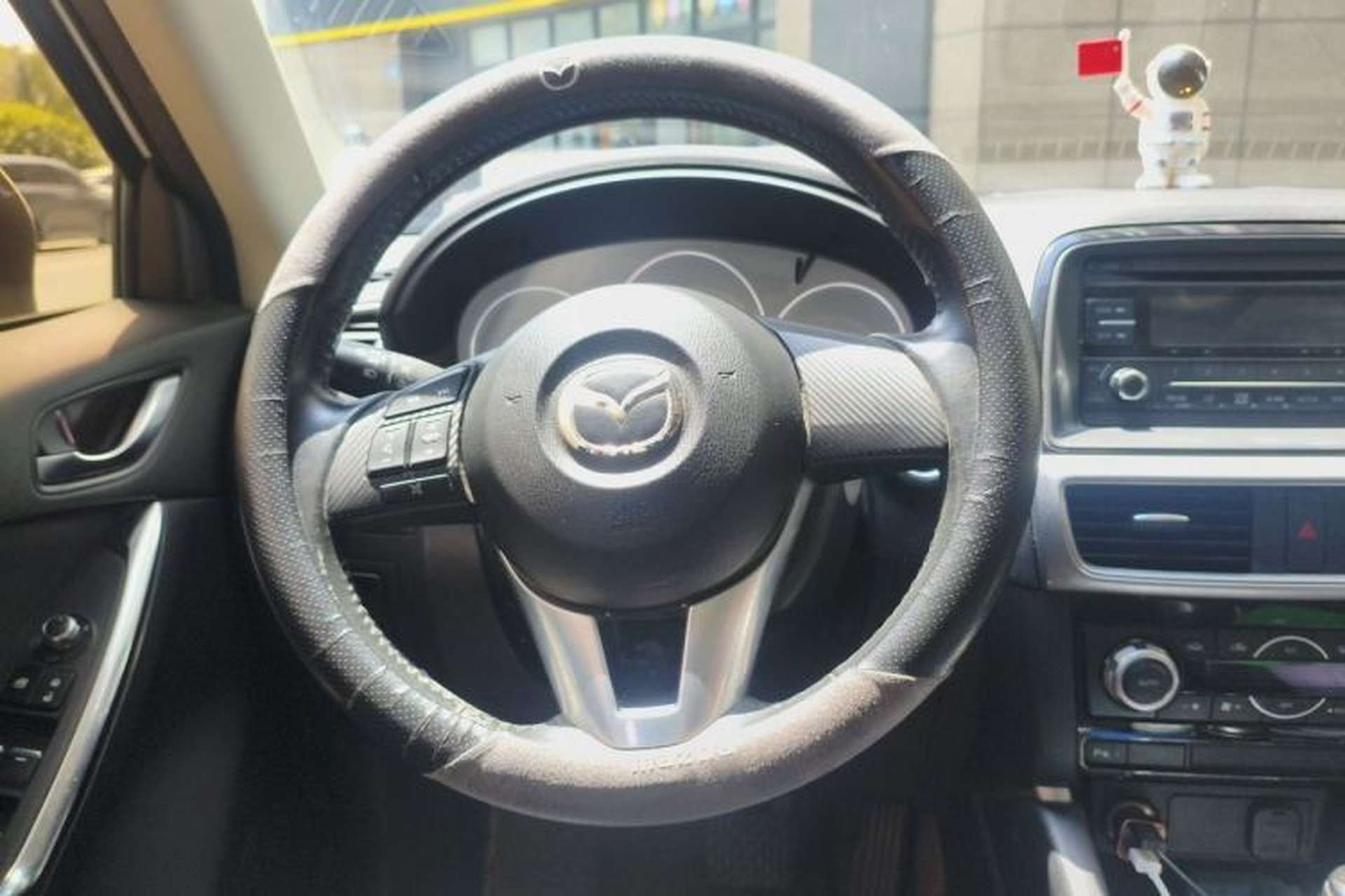 Used Mazda CX-5 2015 2.0L Automatic Two-Wheel Drive Urban Version Steering Wheel
