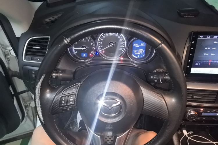 Used Mazda CX-5 2015 2.0L Automatic Two-Wheel Drive Urban Version Steering Wheel