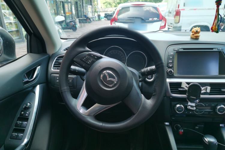 Used Mazda CX-5 2015 2.0L Automatic Two-Wheel Drive Urban Version Steering Wheel