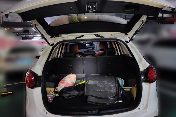 Used Mazda CX-5 2015 2.0L Automatic Two-Wheel Drive Urban Version Trunk