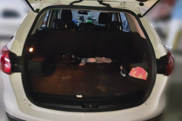 Used Mazda CX-5 2015 2.0L Automatic Two-Wheel Drive Urban Version Trunk