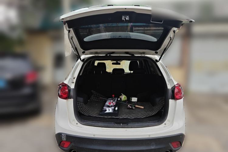 Used Mazda CX-5 2015 2.0L Automatic Two-Wheel Drive Urban Version Trunk