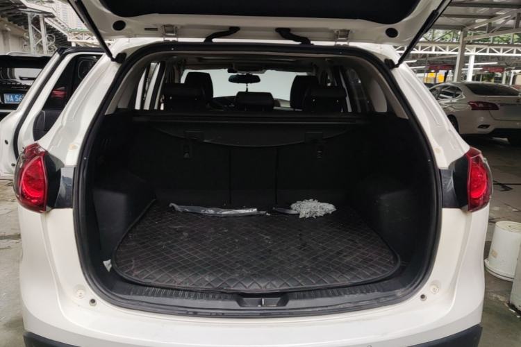Used Mazda CX-5 2015 2.0L Automatic Two-Wheel Drive Urban Version Trunk