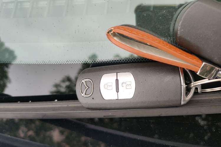 Used Mazda CX-5 2015 2.0L Automatic Two-Wheel Drive Urban Version Vehicle Key