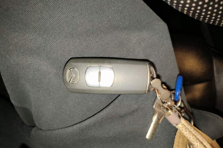 Used Mazda CX-5 2015 2.0L Automatic Two-Wheel Drive Urban Version Vehicle Key