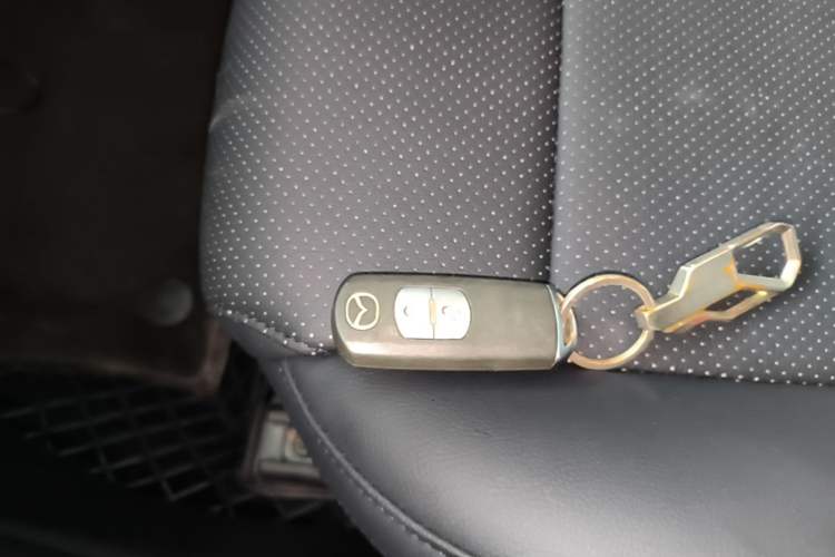 Used Mazda CX-5 2015 2.0L Automatic Two-Wheel Drive Urban Version Vehicle Key