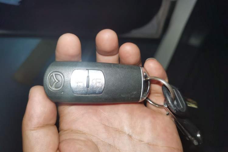 Used Mazda CX-5 2015 2.0L Manual Two-Wheel Drive Comfort Version Vehicle Key