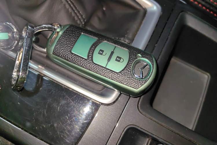 Used Mazda CX-5 2015 2.0L Automatic Two-Wheel Drive Urban Version Vehicle Key