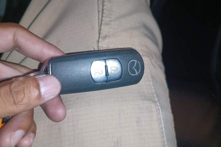 Used Mazda CX-5 2015 2.0L Automatic Two-Wheel Drive Urban Version Vehicle Key