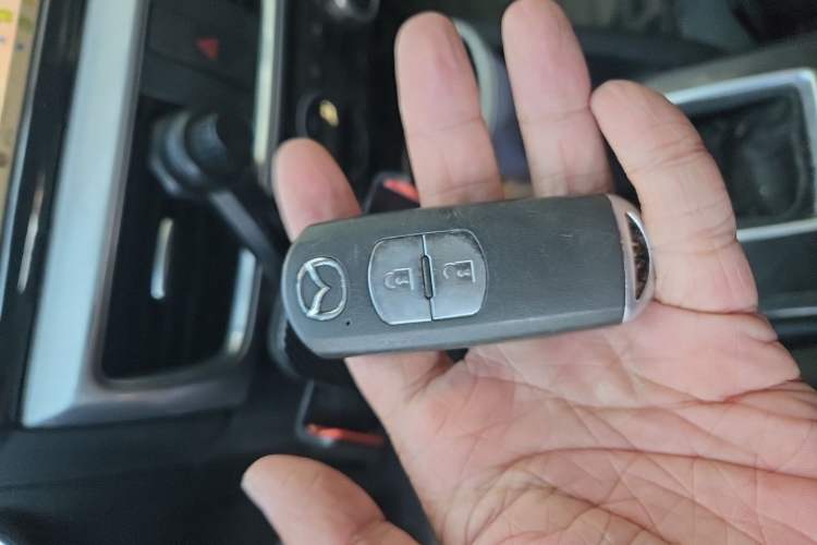 Used Mazda CX-5 2015 2.0L Automatic Two-Wheel Drive Urban Version Vehicle Key