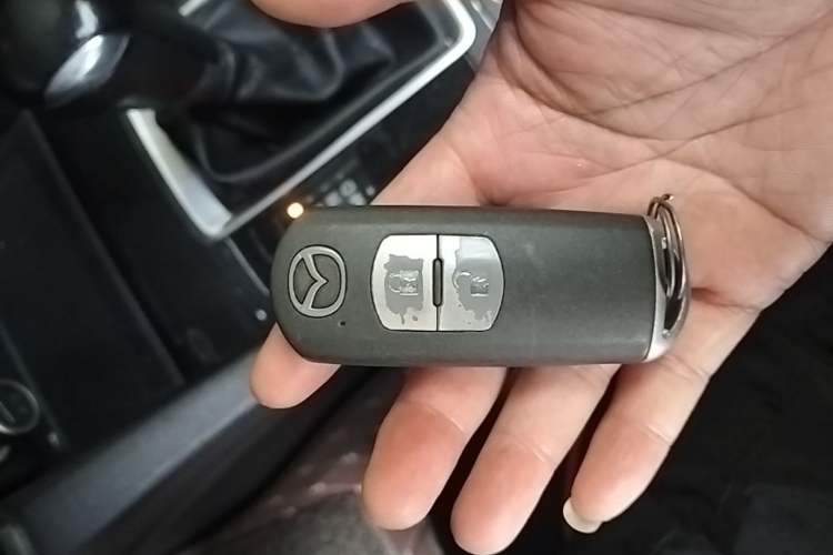 Used Mazda CX-5 2015 2.0L Automatic Two-Wheel Drive Urban Version Vehicle Key