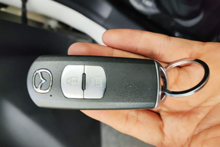 Used Mazda CX-5 2015 2.0L Automatic Two-Wheel Drive Urban Version Vehicle Key