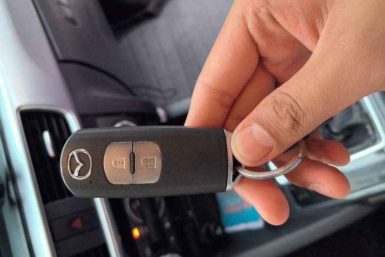 Used Mazda CX-5 2015 2.0L Automatic Two-Wheel Drive Urban Version Vehicle Key