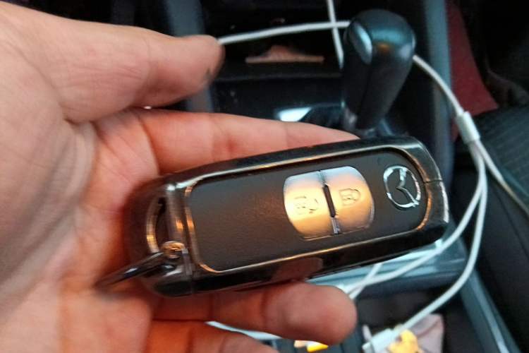 Used Mazda CX-5 2015 2.0L Automatic Two-Wheel Drive Urban Version Vehicle Key