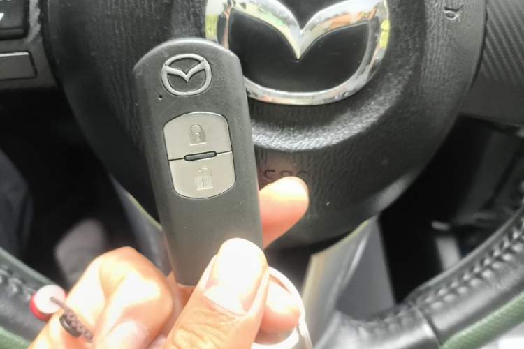 Used Mazda CX-5 2015 2.0L Automatic Two-Wheel Drive Urban Version Vehicle Key