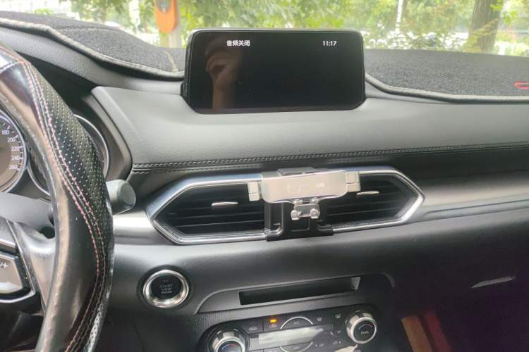 Used Mazda CX-5 2017 2.0L Automatic 2WD ZhiShang Trim China VI Standard Audio And AC Panel
