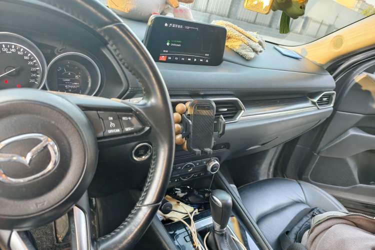 Used Mazda CX-5 2017 2.0L Automatic 2WD Smart Enjoyment Version China V Standard Audio And AC Panel