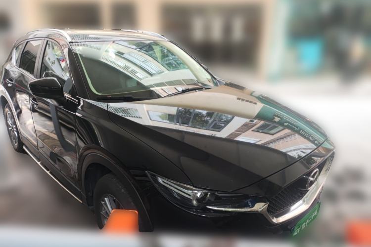 Used Mazda CX-5 2017 2.0L Automatic 2WD ZhiShang Trim China VI Standard Front Right 45 Deg