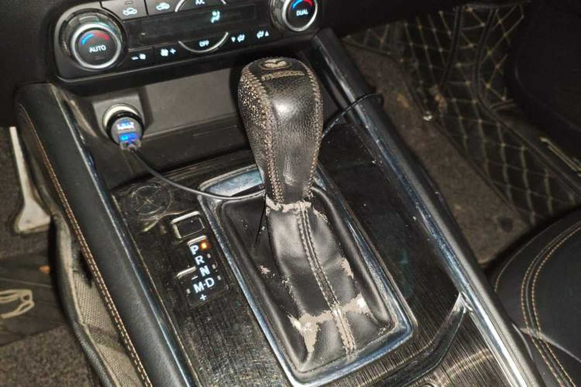 Used Mazda CX-5 2017 2.5L Automatic 4x4 ZhiZun Version China V Standard Gear Lever
