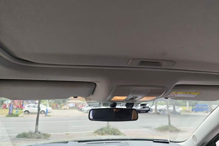 Used Mazda CX-5 2017 2.5L Automatic 2WD ZhiZun Version China VI Standard Headliner