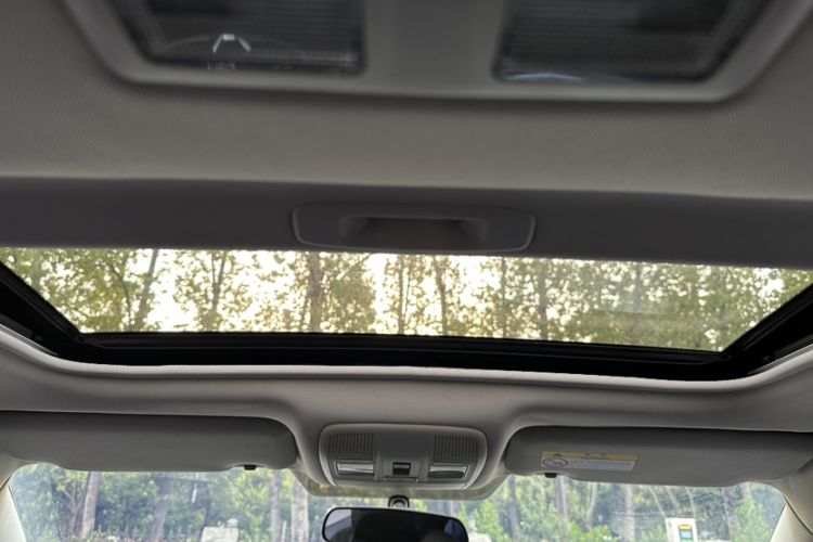 Used Mazda CX-5 2017 2.0L Automatic 2WD ZhiShang Trim China V Standard Headliner