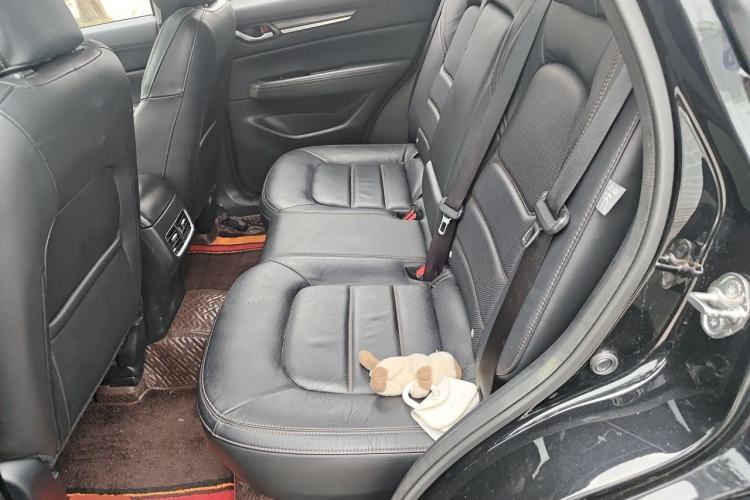 Used Mazda CX-5 2017 2.5L Automatic 2WD ZhiZun Version China VI Standard Left Rear Seat