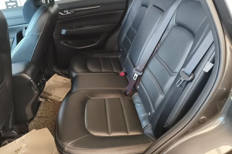 Used Mazda CX-5 2017 2.5L Automatic 4x4 Flagship Version China VI Standard Left Rear Seat