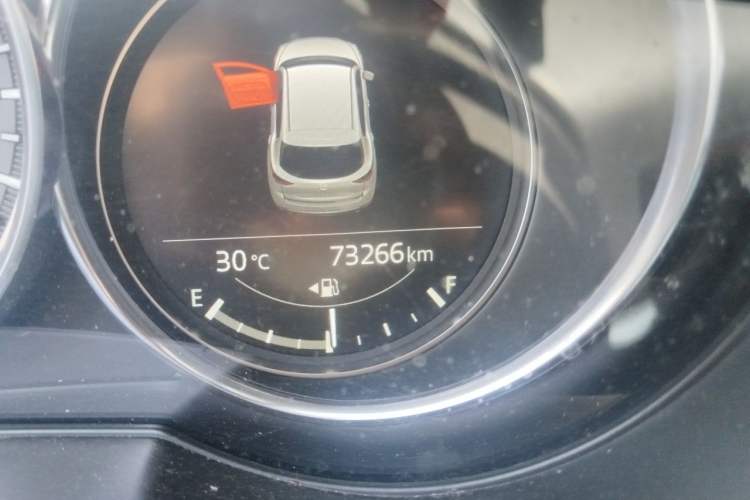 Used Mazda CX-5 2017 2.5L Automatic 4x4 Flagship Version China V Standard Odometer Close Up
