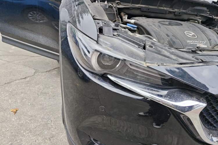 Used Mazda CX-5 2017 2.5L Automatic 2WD ZhiZun Version China VI Standard Right Front Headlight