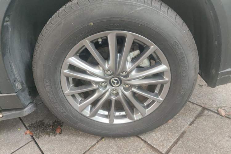 Used Mazda CX-5 2017 2.0L Automatic 2WD ZhiShang Trim China VI Standard Right Front Wheel Hub
