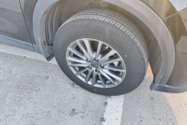 Used Mazda CX-5 2017 2.0L Automatic 2WD Smart Enjoyment Version China V Standard Right Front Wheel Hub