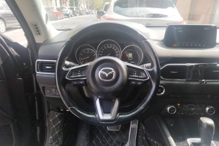 Used Mazda CX-5 2017 2.5L Automatic 4x4 Flagship Version China V Standard Steering Wheel