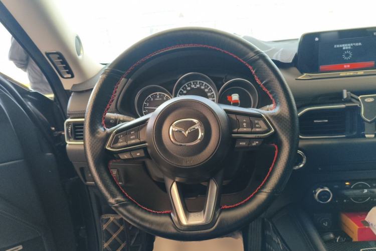 Used Mazda CX-5 2017 2.5L Automatic 4x4 Flagship Version China VI Standard Steering Wheel