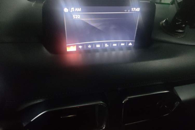 Used Mazda CX-5 2017 2.0L Automatic 2WD ZhiShang Trim China VI Standard Audio And AC Panel