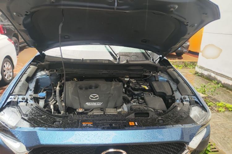 Used Mazda CX-5 2017 2.0L Automatic 2WD Smart Enjoyment Version China V Standard Engine Bay