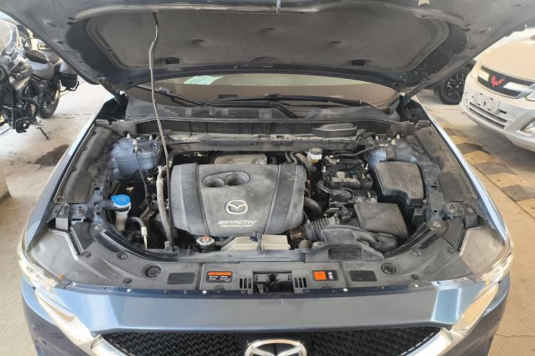 Used Mazda CX-5 2017 2.0L Automatic 2WD ZhiShang Trim China V Standard Engine Bay