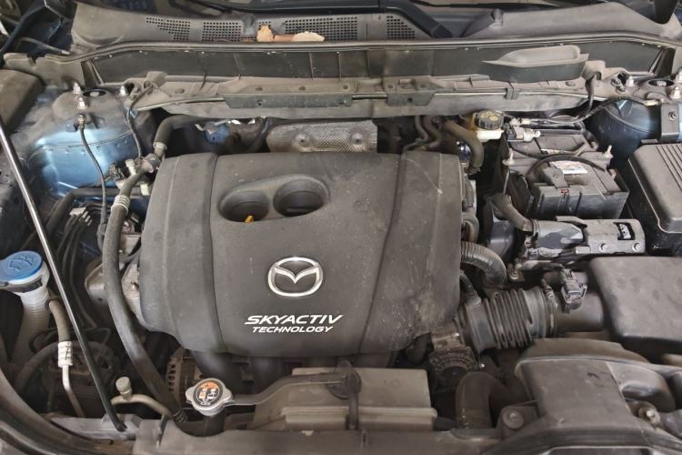 Used Mazda CX-5 2017 2.5L Automatic 4x4 ZhiZun Version China V Standard Engine Bay