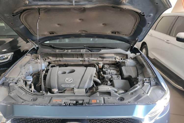 Used Mazda CX-5 2017 2.0L Automatic 2WD Smart Enjoyment Version China V Standard Engine Bay
