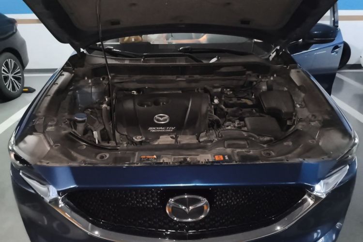 Used Mazda CX-5 2017 2.0L Automatic 2WD Smart Enjoyment Version China VI Standard Engine Bay