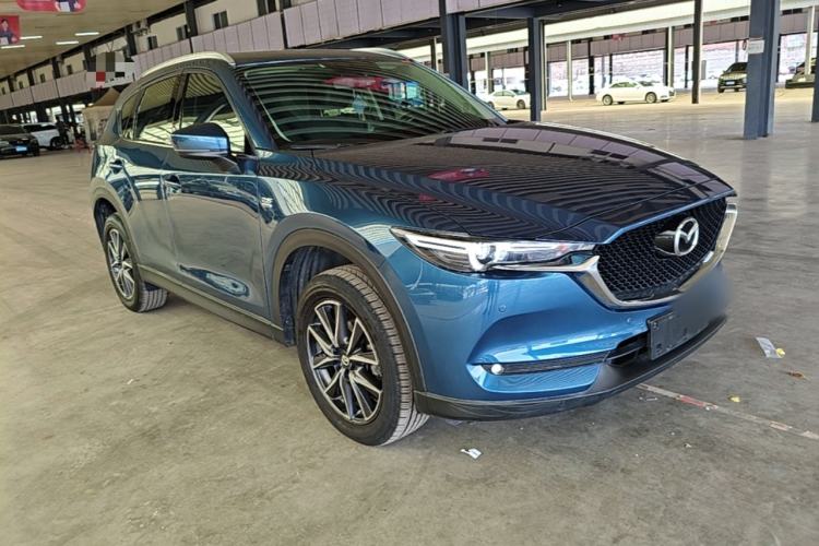 Used Mazda CX-5 2017 2.5L Automatic 4x4 ZhiZun Version China V Standard Front Right 45 Deg