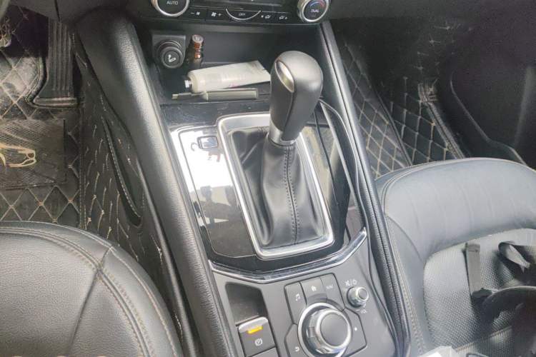 Used Mazda CX-5 2017 2.0L Automatic 2WD Smart Enjoyment Version China V Standard Gear Lever