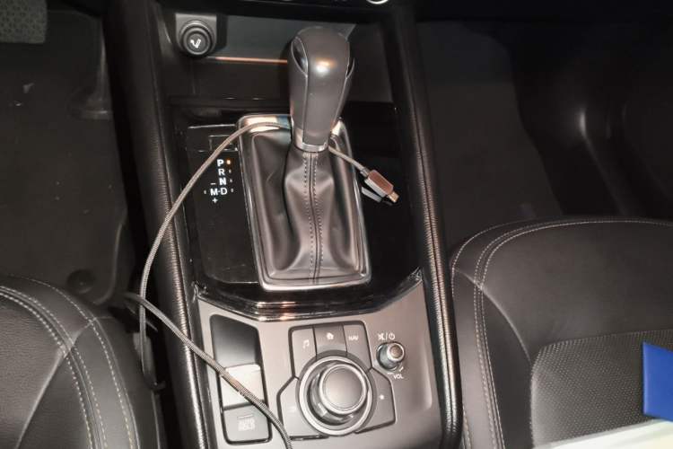 Used Mazda CX-5 2017 2.0L Automatic 2WD Smart Enjoyment Version China VI Standard Gear Lever